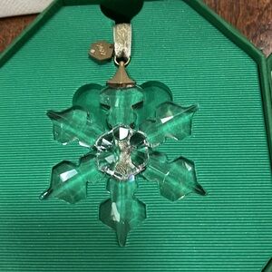 Swarovski 2022 crystal ornament, new